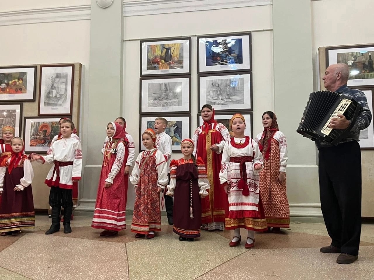 Торжественное открытие выставки в г. Ельце!