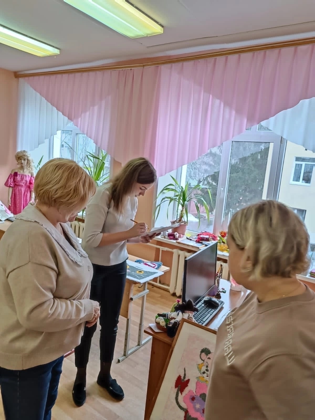 Конкурс «Аленький цветочек» объединил юных мастеров и рукодельниц Липецка