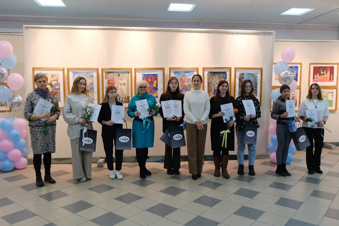 Торжественное открытие Итоговой выставки и награждение победителей  XIX конкурса-фестиваля им. В.С. Сорокина состоялось в Липецком музейно-выставочном центре.