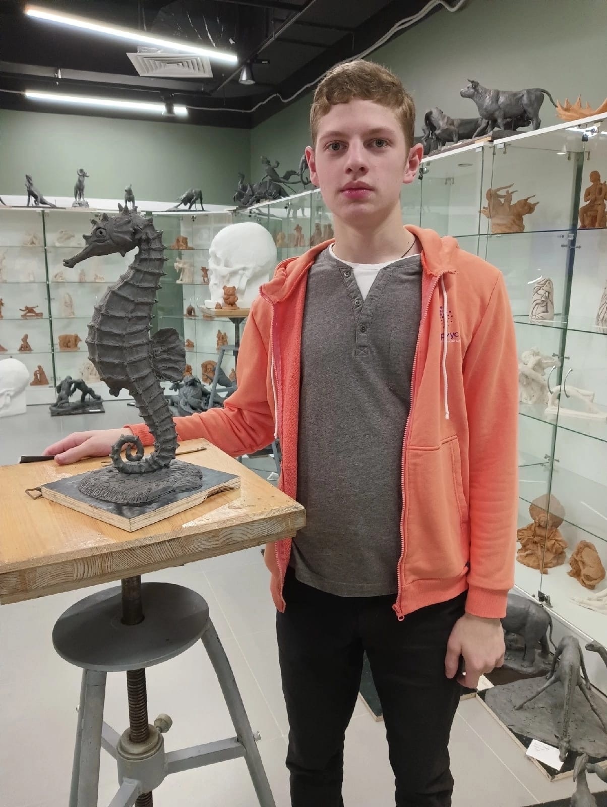 Сириус в октябре!!! Скульптура!!!