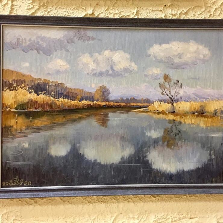 Выставка-онлайн художника Дениса Серова проходит в Выставочном зале ДХШ №2 им. В.И. Сурикова