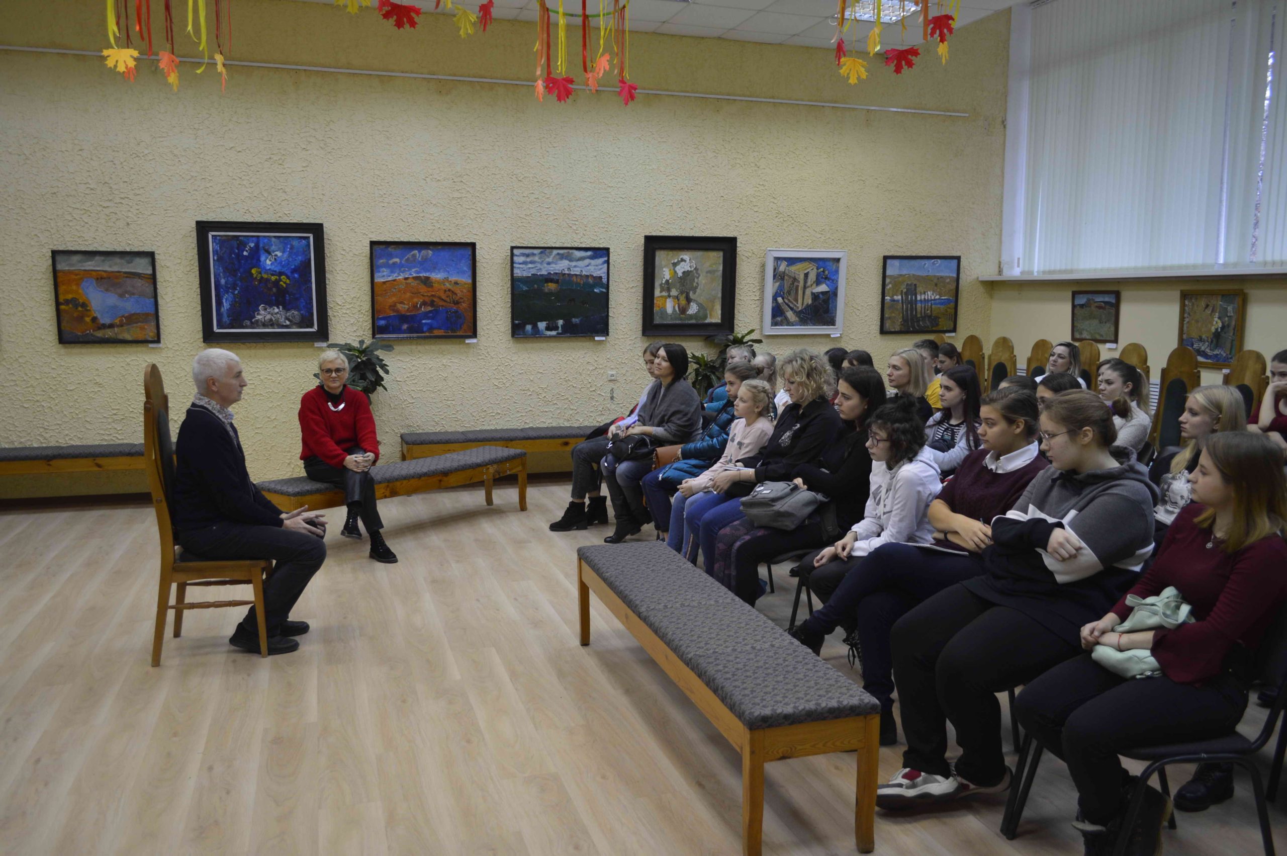 Встреча с предпринимателем, коллекционером и галеристом Александром Назаровым состоялась в ДХШ №2 им. В.И. Сурикова
