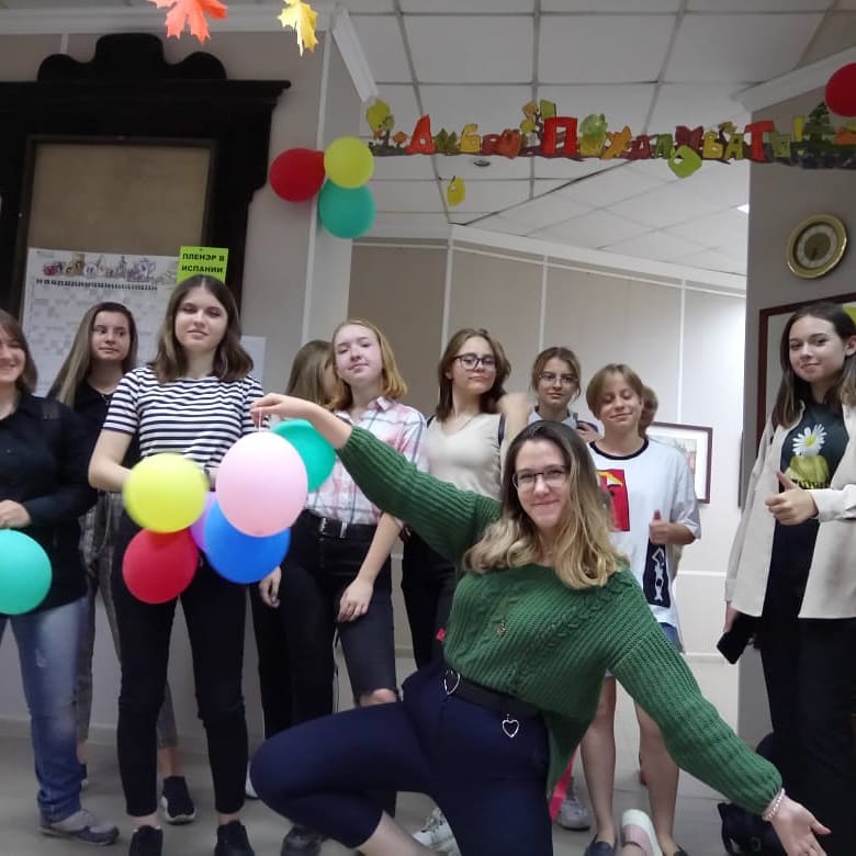 В ДХШ №2 им. В.И. Сурикова начались занятия!