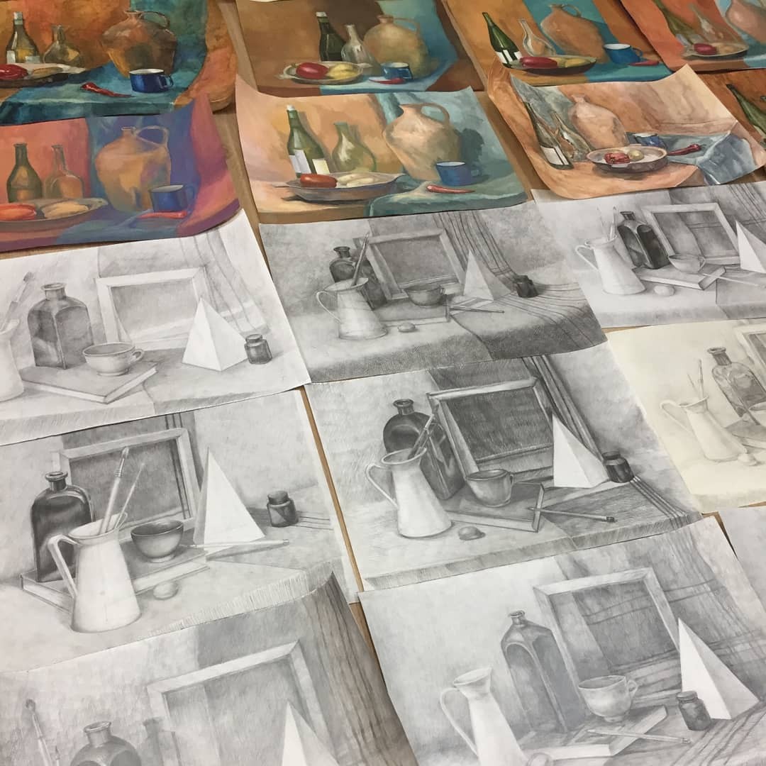 Экзаменационный просмотр по итогам учебного года 2018/2019 состоялся в ДХШ №2 им. В.И. Сурикова