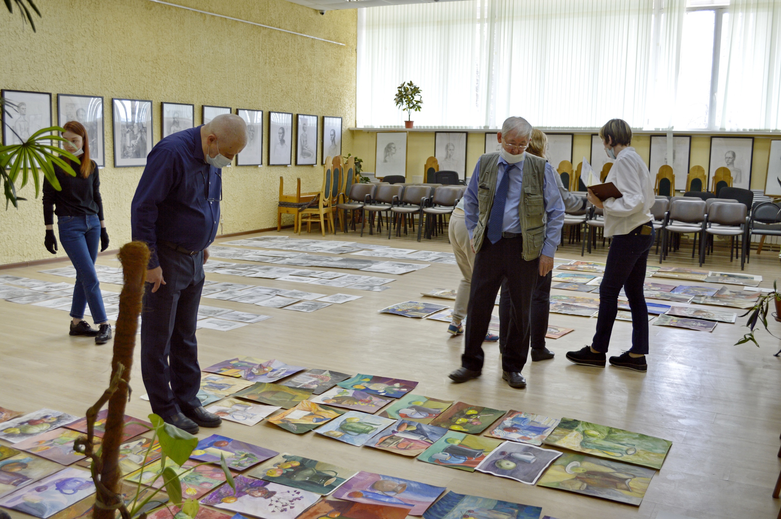 Состоялся XI Международный  конкурс «Традиции» академического рисунка, живописи и композиции для ДХШ и ДШИ.